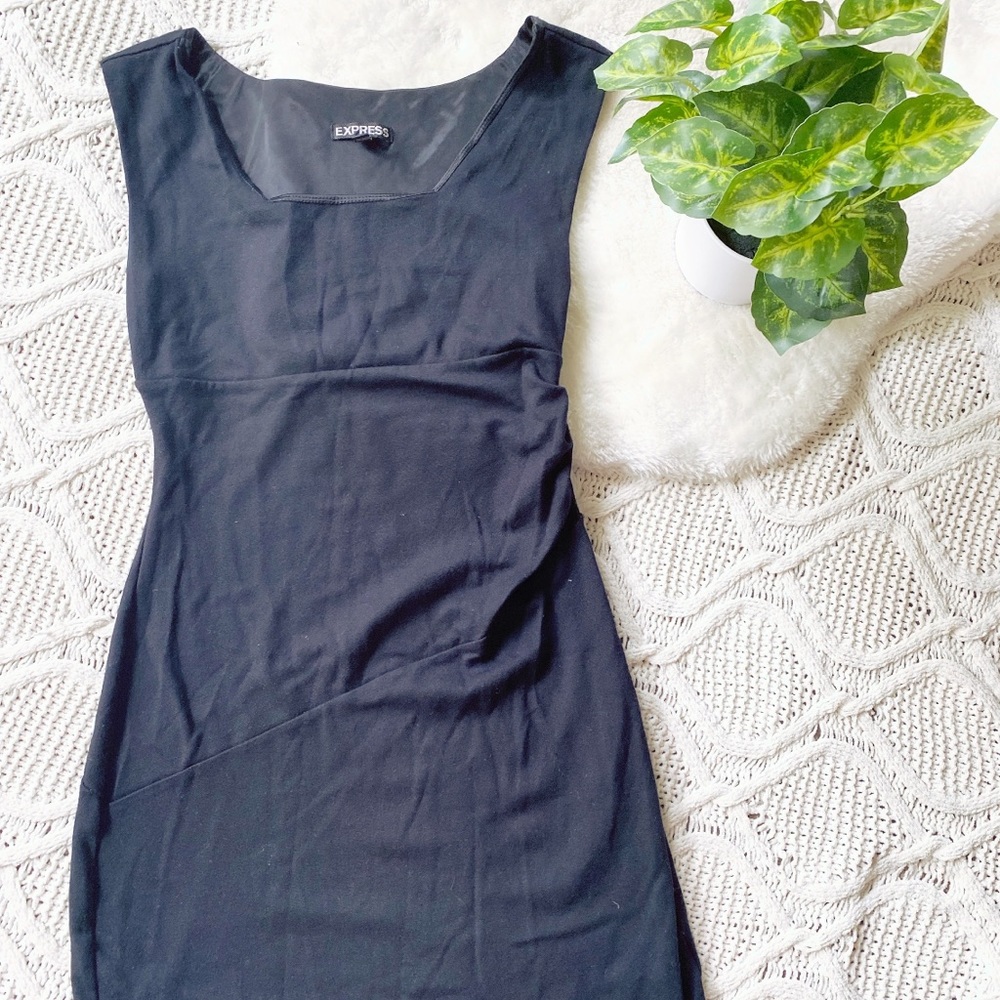 express little black dress✨